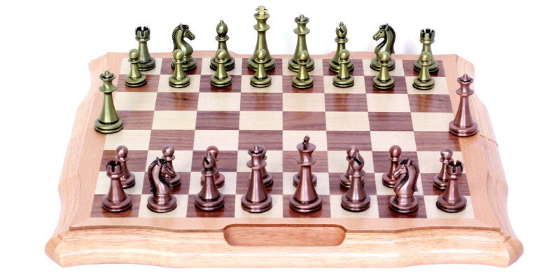 国际象棋金属锌合金玩具折叠棋盘+2个备用棋子手提便携棋具礼盒详情5