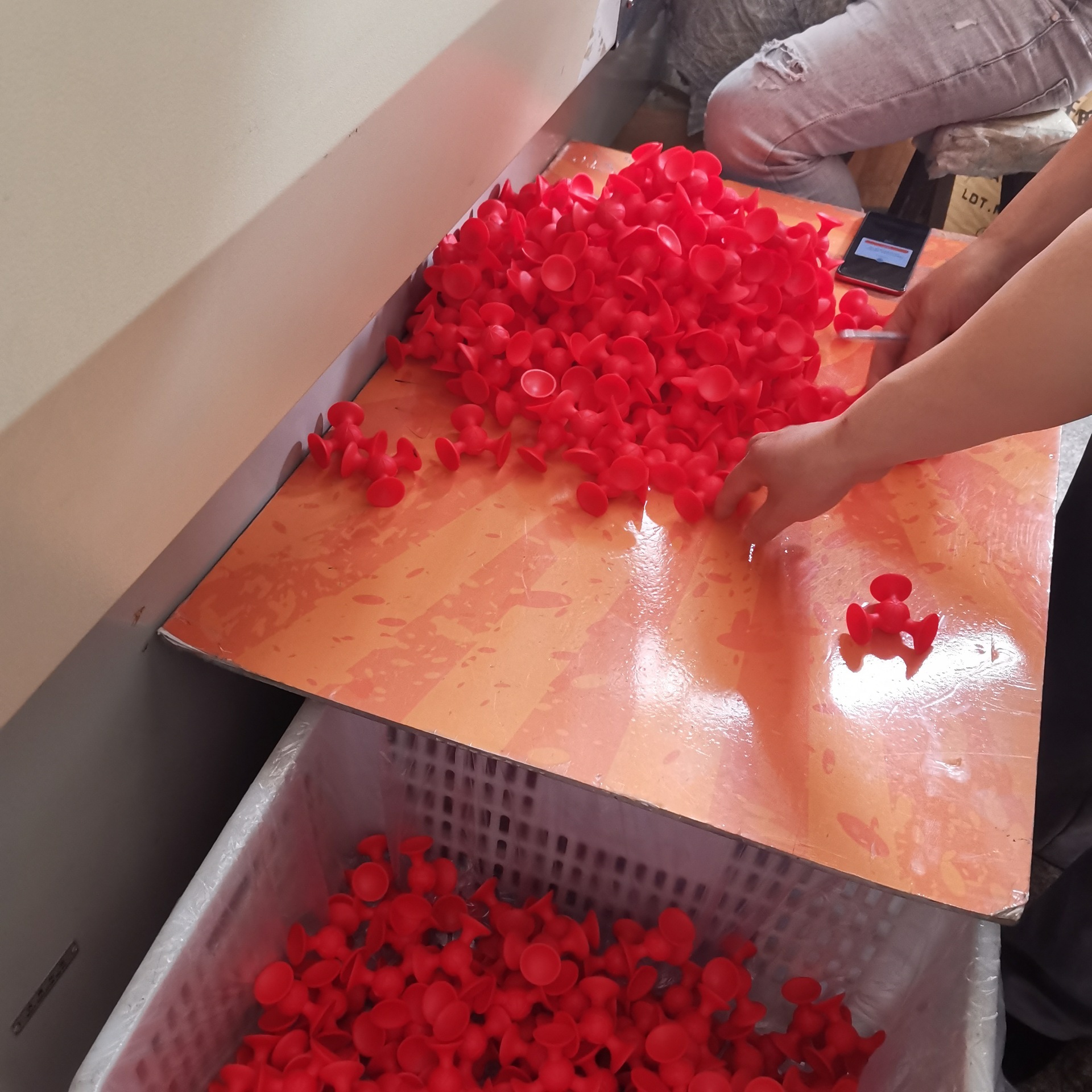 跨境热销百变吸吸乐粘粘乐儿童益智玩具创意拼搭吸盘飞镖软积木详情3