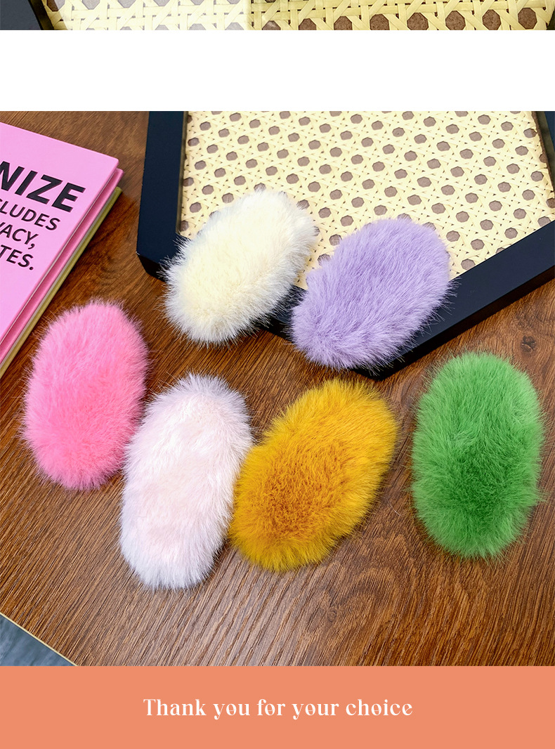 The new autumn and winter trendy plush Mang dog BB hair clip, with a sweet and elegant side bangs clip and a furry hair clip accessory for women pic 12