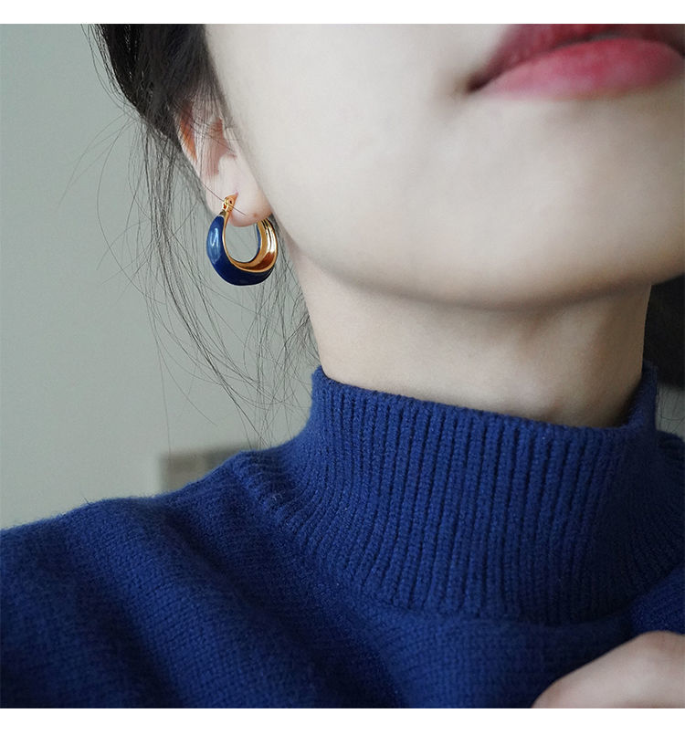 French retro Klein blue earrings with a niche design sense, elegant and high-end style. Spring and summer earrings, the latest trend in 2022 pic 31