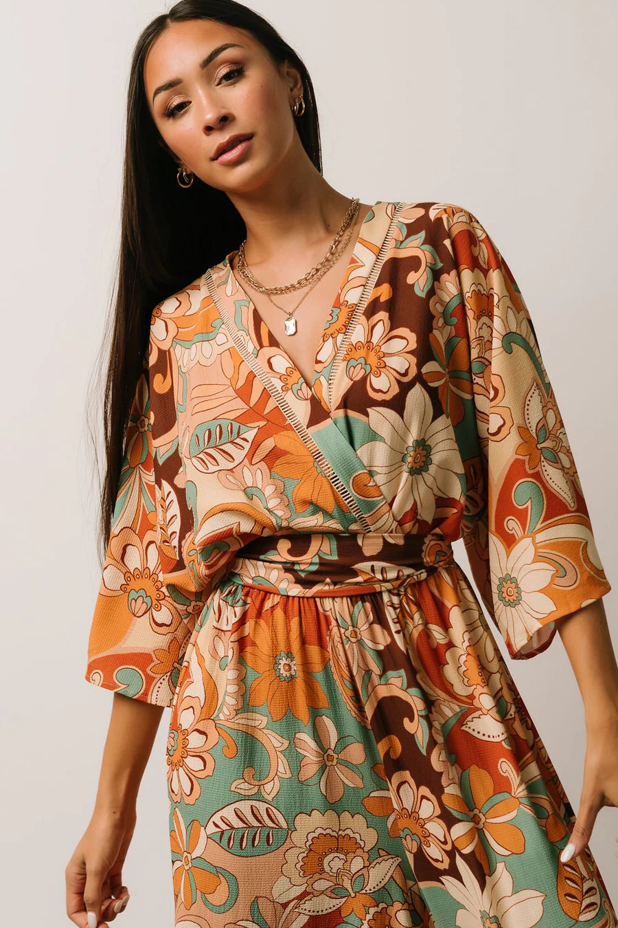 Cross-border independent website Amazon 2024 new European and American casual printed tie V-neck bat-sleeve jumpsuit for women pic 5
