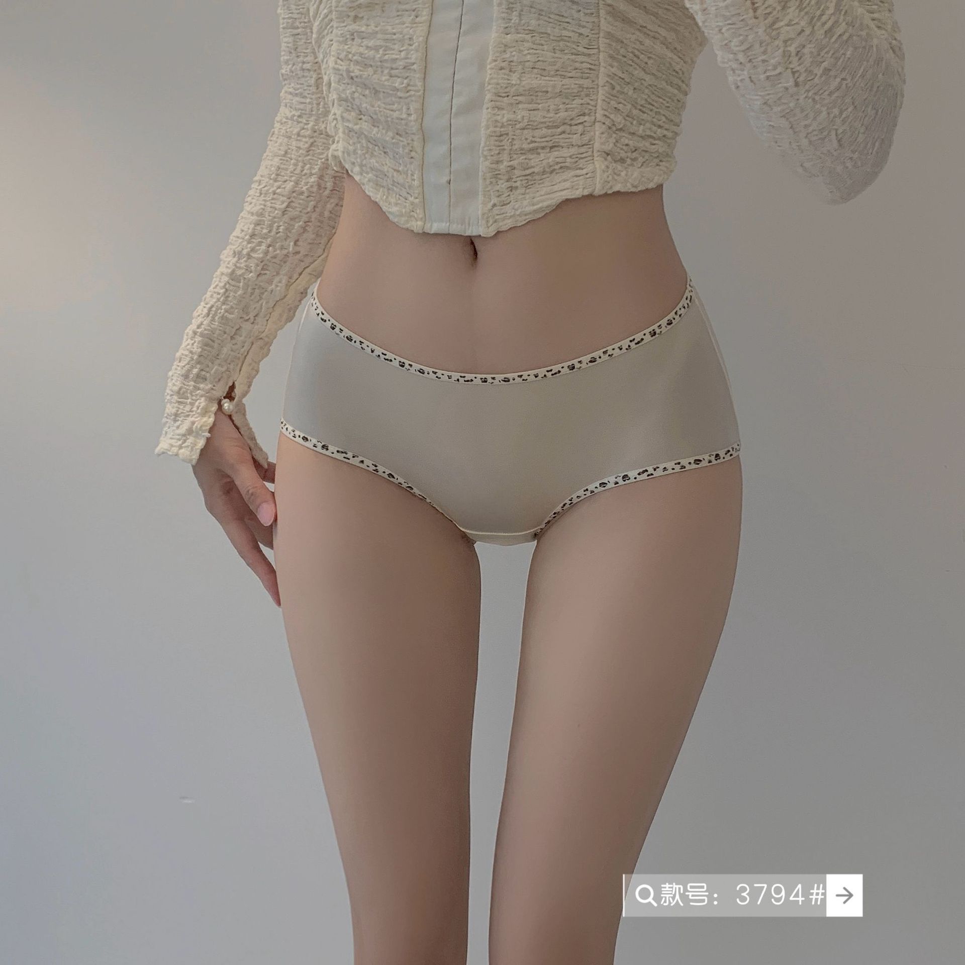 法式辣妹豹纹蕾丝内裤女性感纯欲半圆镂空花边高级缎面女士三角裤详情9