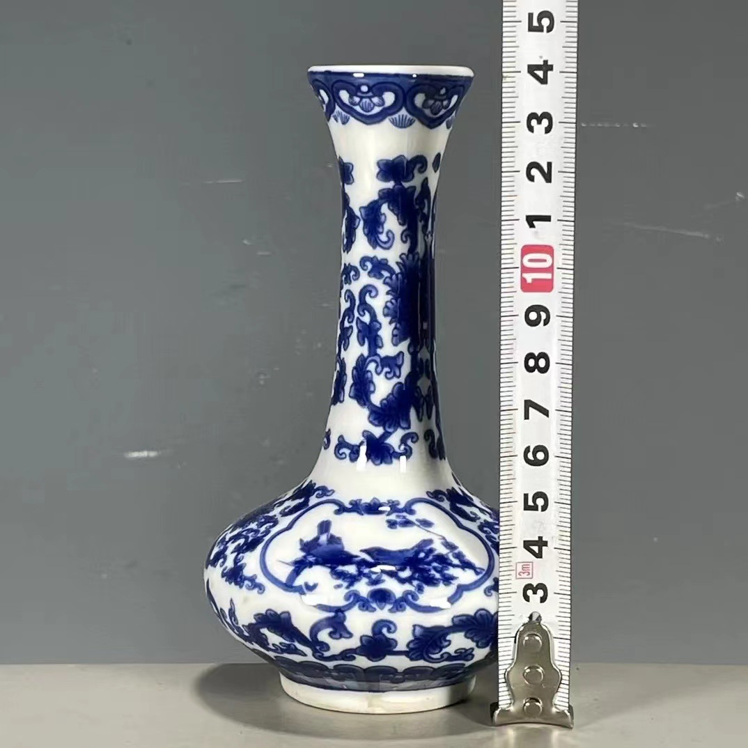 青花瓷迷你花瓶陶瓷摆件中式花瓶景德镇花瓶批发陶瓷插花小花瓶器详情5