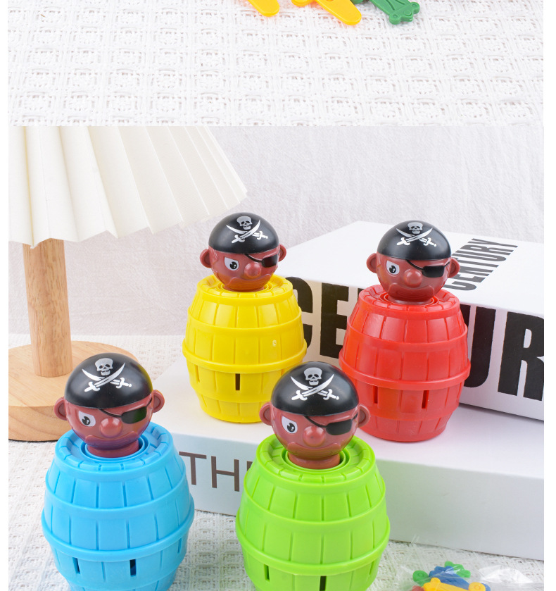 海盗桶整蛊玩具 迷你木桶插剑减压恶搞桌游聚会互动地摊玩具批发详情6