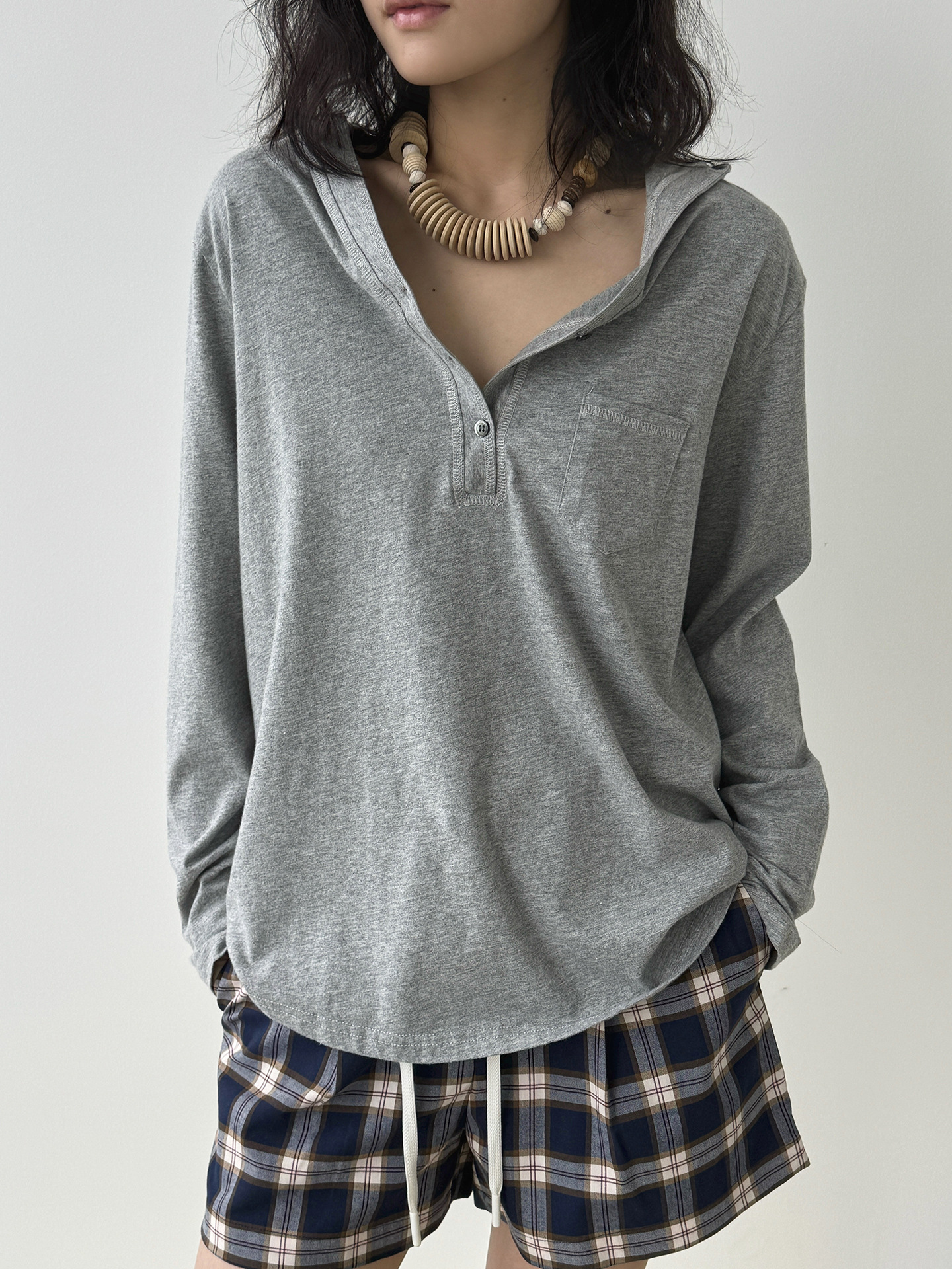 Spring and Summer new hooded Henry collar small pocket T-shirt, loose long-sleeved, laid-back top for women pic 13