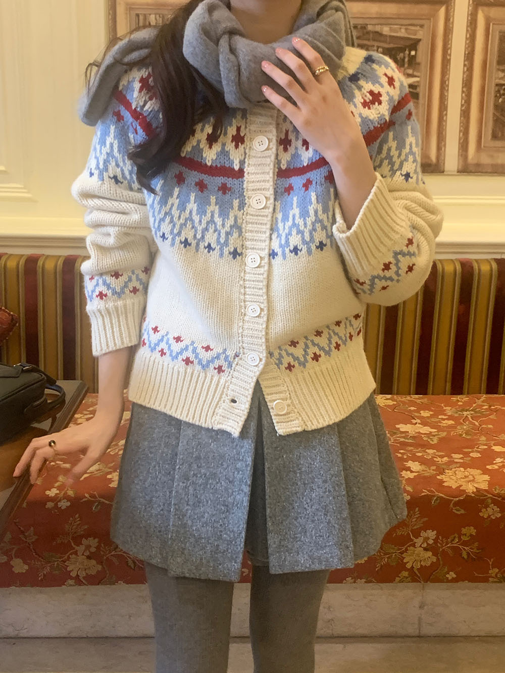 费尔岛复古美式少女撞色波普提花单排扣针织开衫厚实保暖毛衣外套详情45