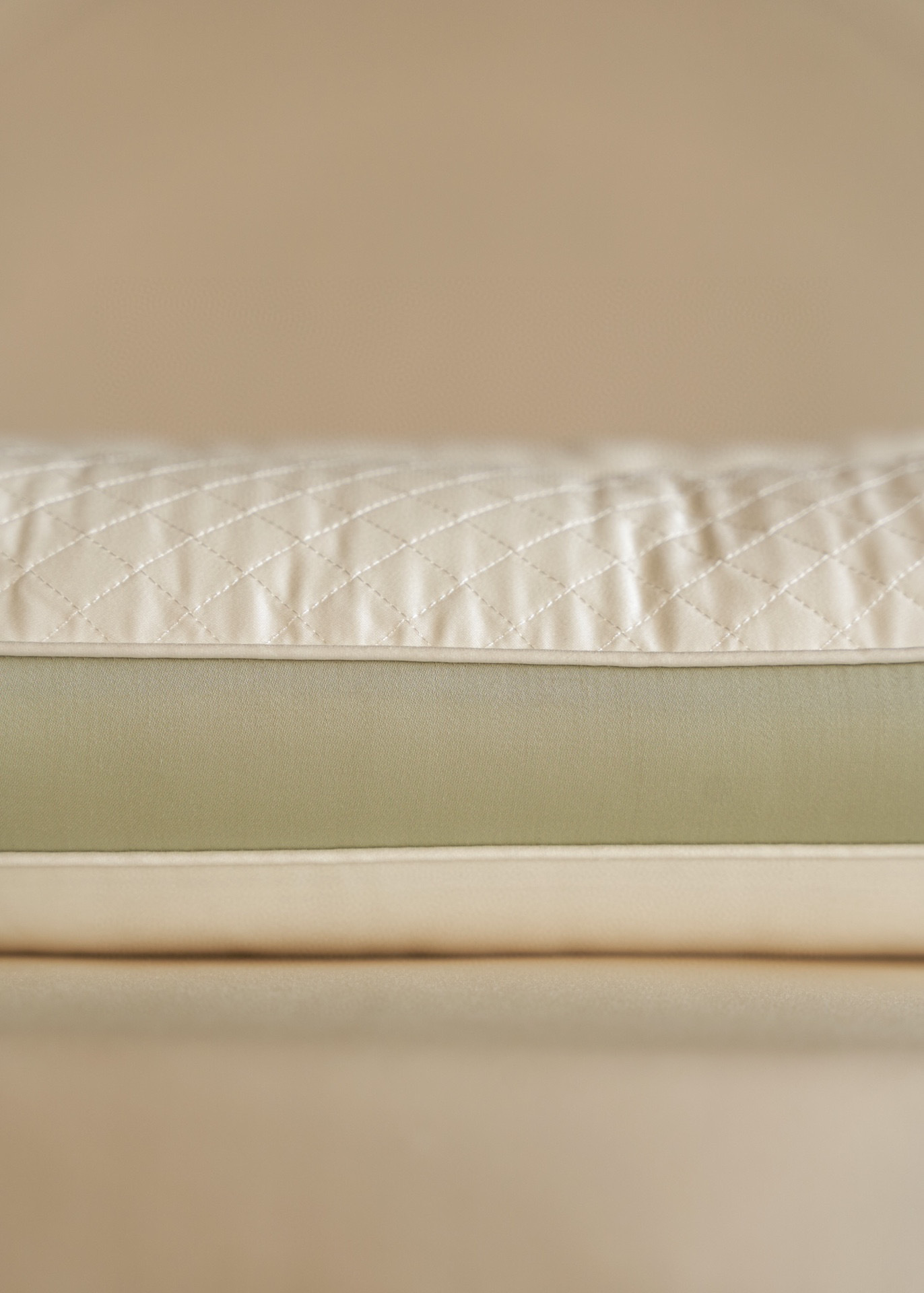 Wuhao Tea Latex pillow, Tea polyphenol tea-scented Tencel pillow, medium and low profile pillow, cervical spine Protection pillow, one piece for delivery pic 5