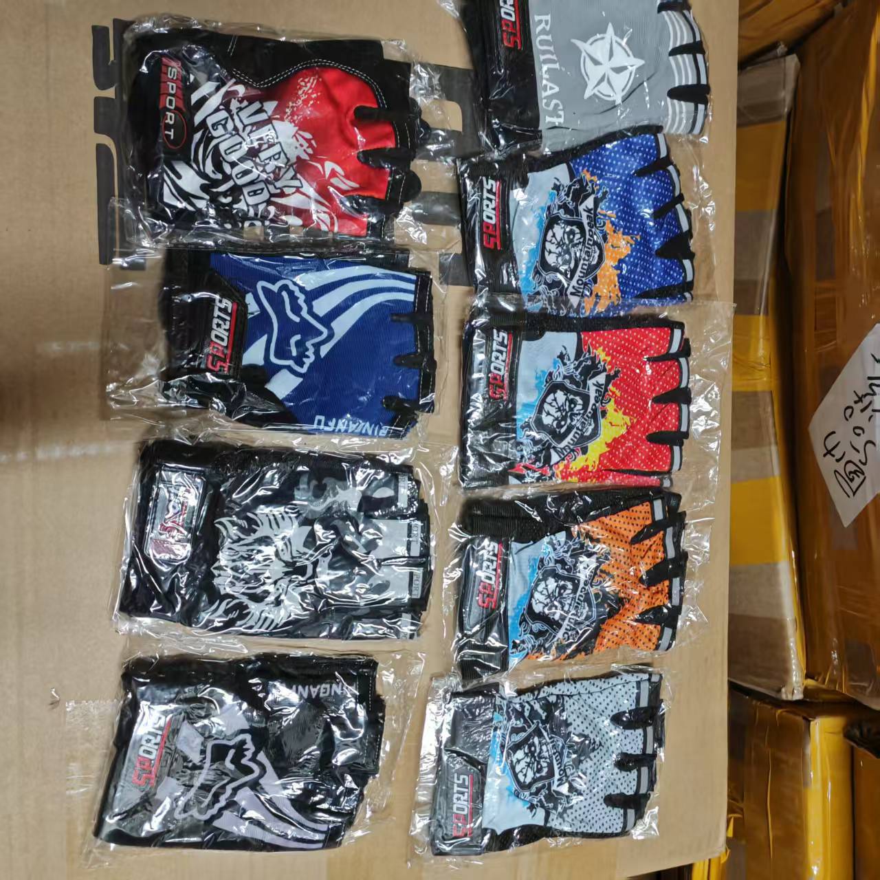 Sports outdoor gloves for men and women, anti-slip and protective training, weightlifting, yoga, fitness, cycling, mountain climbing, driving, half-finger gloves pic 5