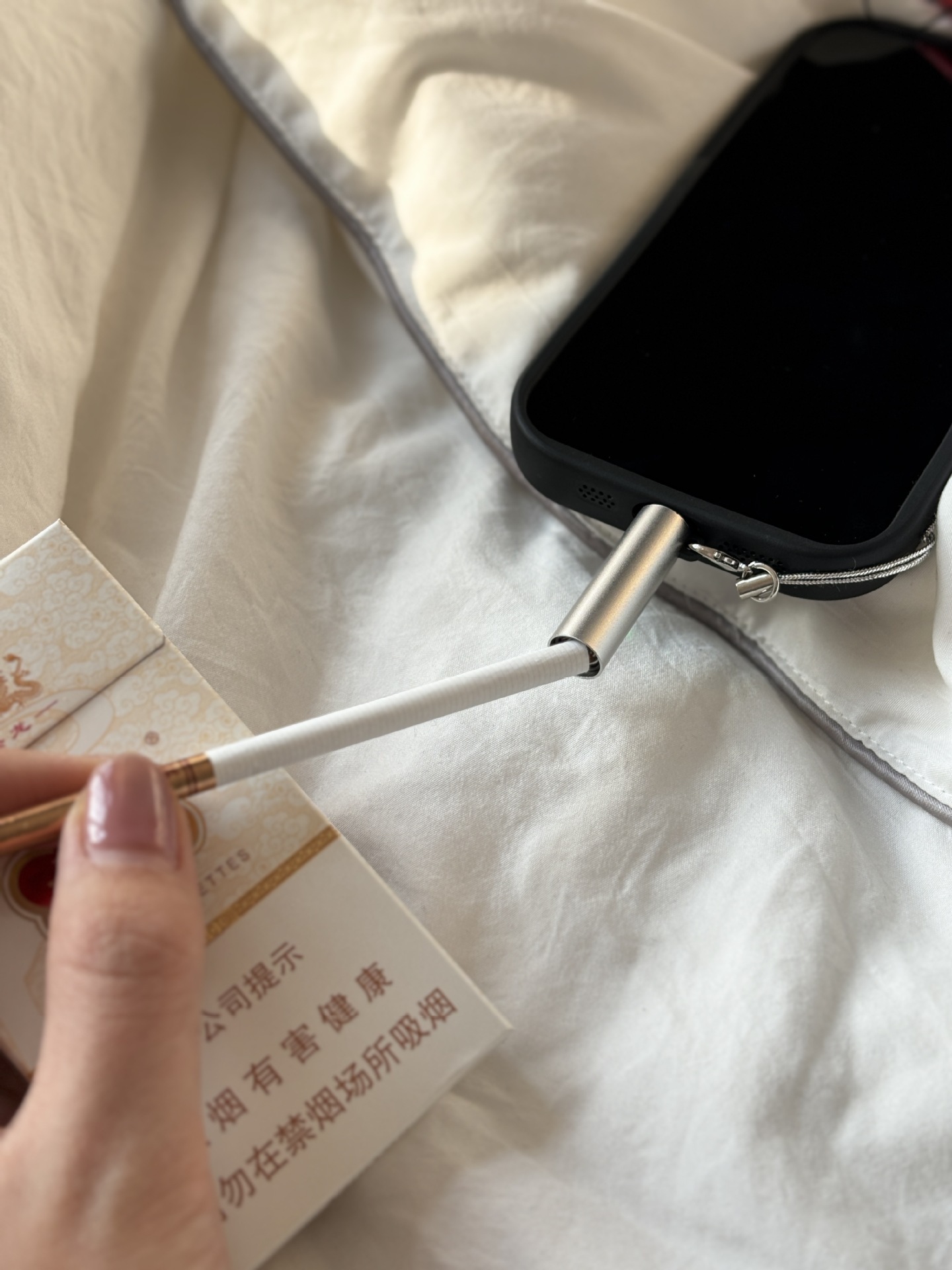 迷你便捷无线点烟器TYPE-C无液气体打火机跨境智能防风点烟点火器详情10