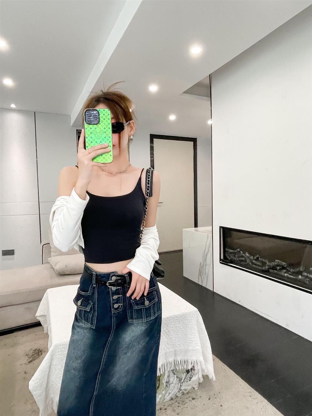 爆款性感纯棉吊带背心女肩带可调节固定杯垫内搭外穿显瘦打底上衣详情20