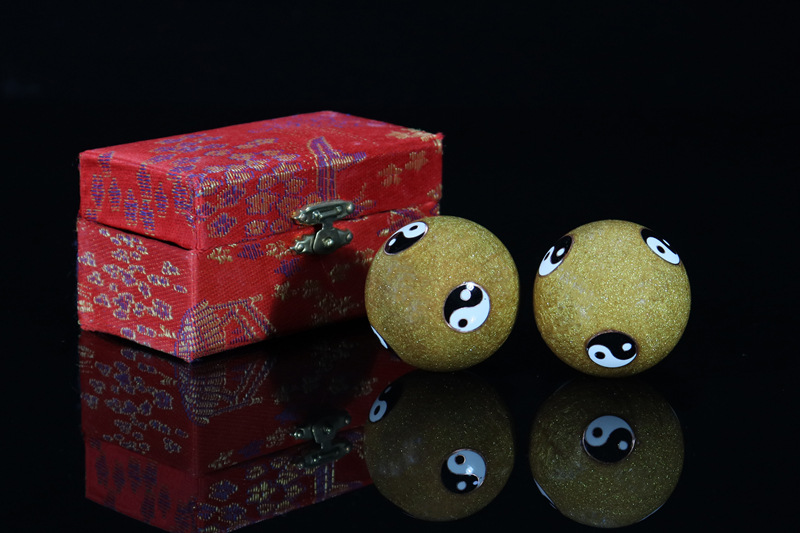Cross-border foreign trade Beijing Jingtai LAN handball craft gifts, cloisonne enamel low-temperature hand-rotating ringtone massage fitness balls pic 3