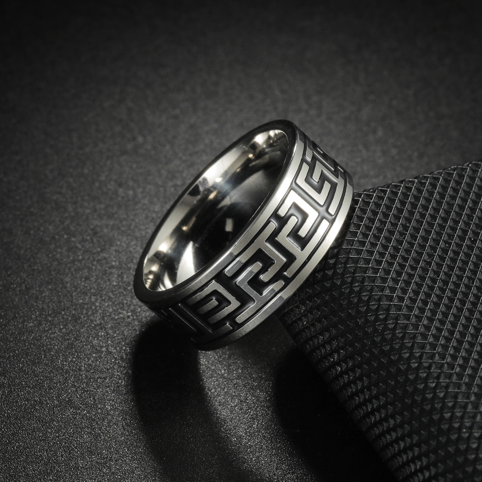 亚马逊欧美热销饰品复古维京恶魔之眼指环长城纹戒指男士钛钢戒指详情9