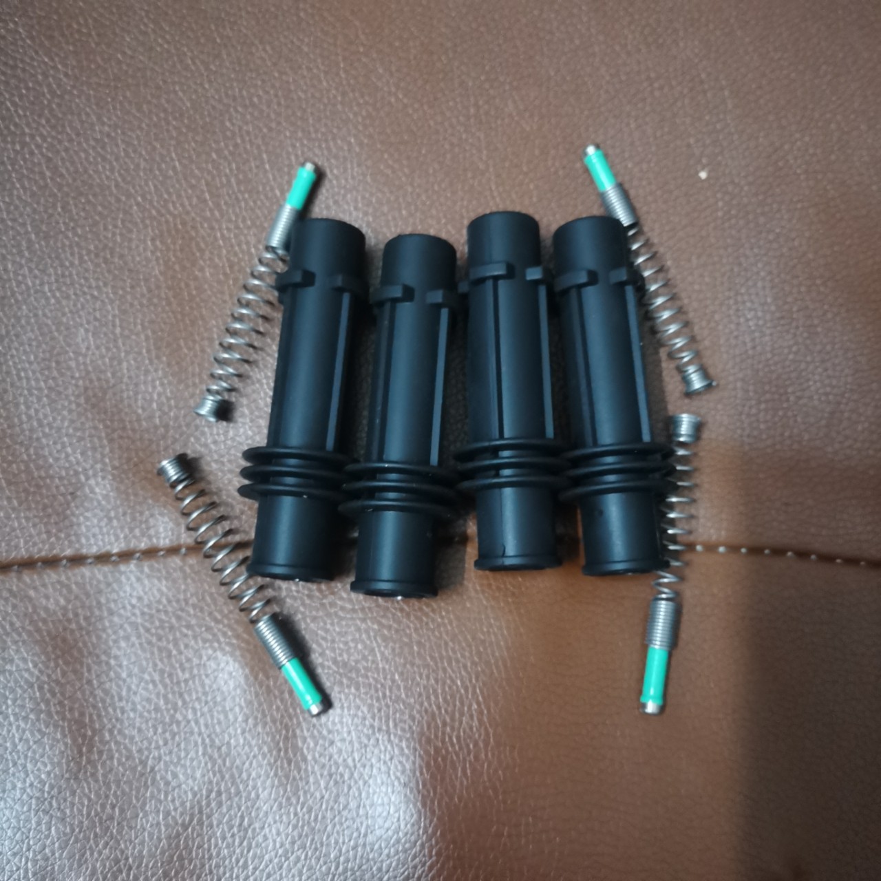 欧宝Corsa沃克斯豪尔INSIGNIA点火线圈95514599 55579072汽车配件耐用可靠详情1