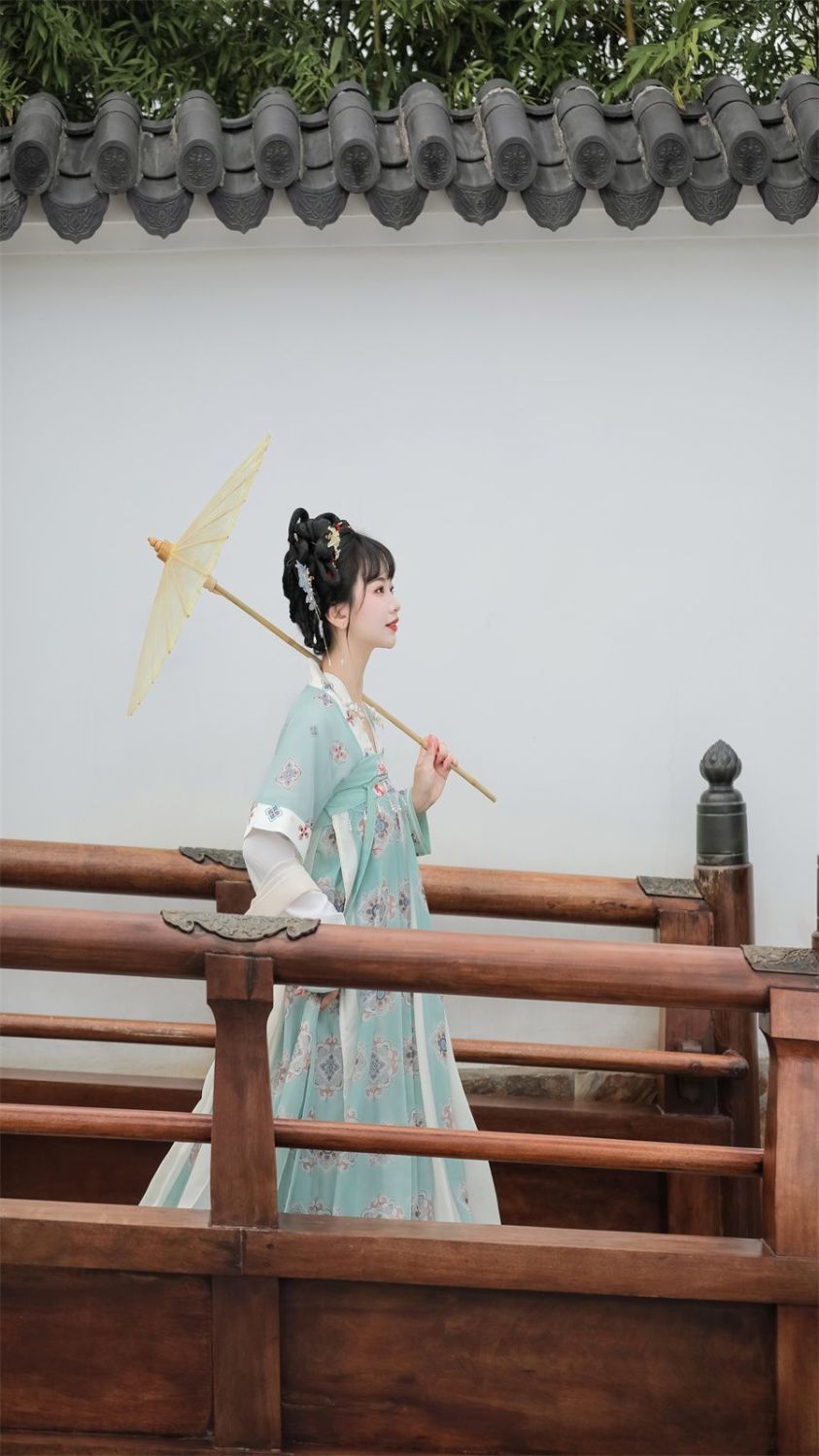 国潮原创新款女成人汉服春夏款中国风套装汉元素复古风一片式齐胸襦裙详情9