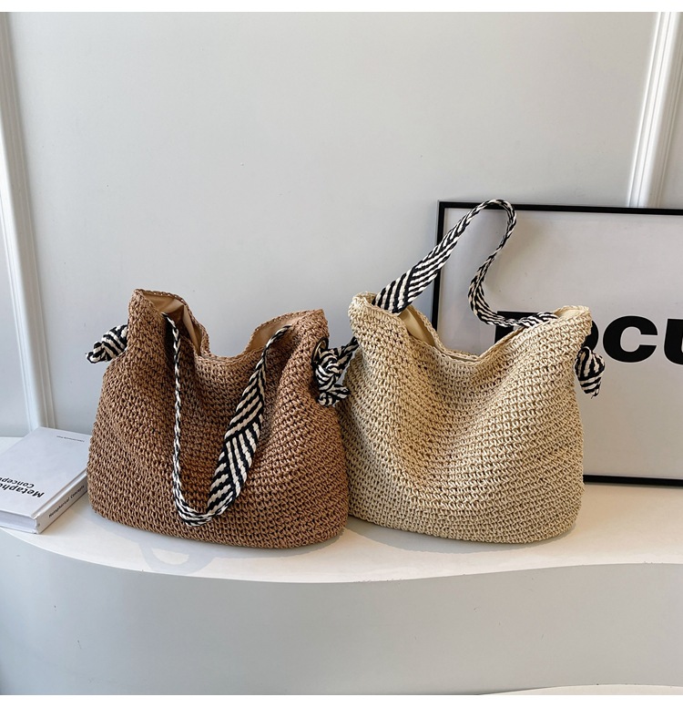 Summer high-capacity straw woven bag for women, 2024 new style seaside and beach vacation single-shoulder bag, commuter tote bucket bag pic 12