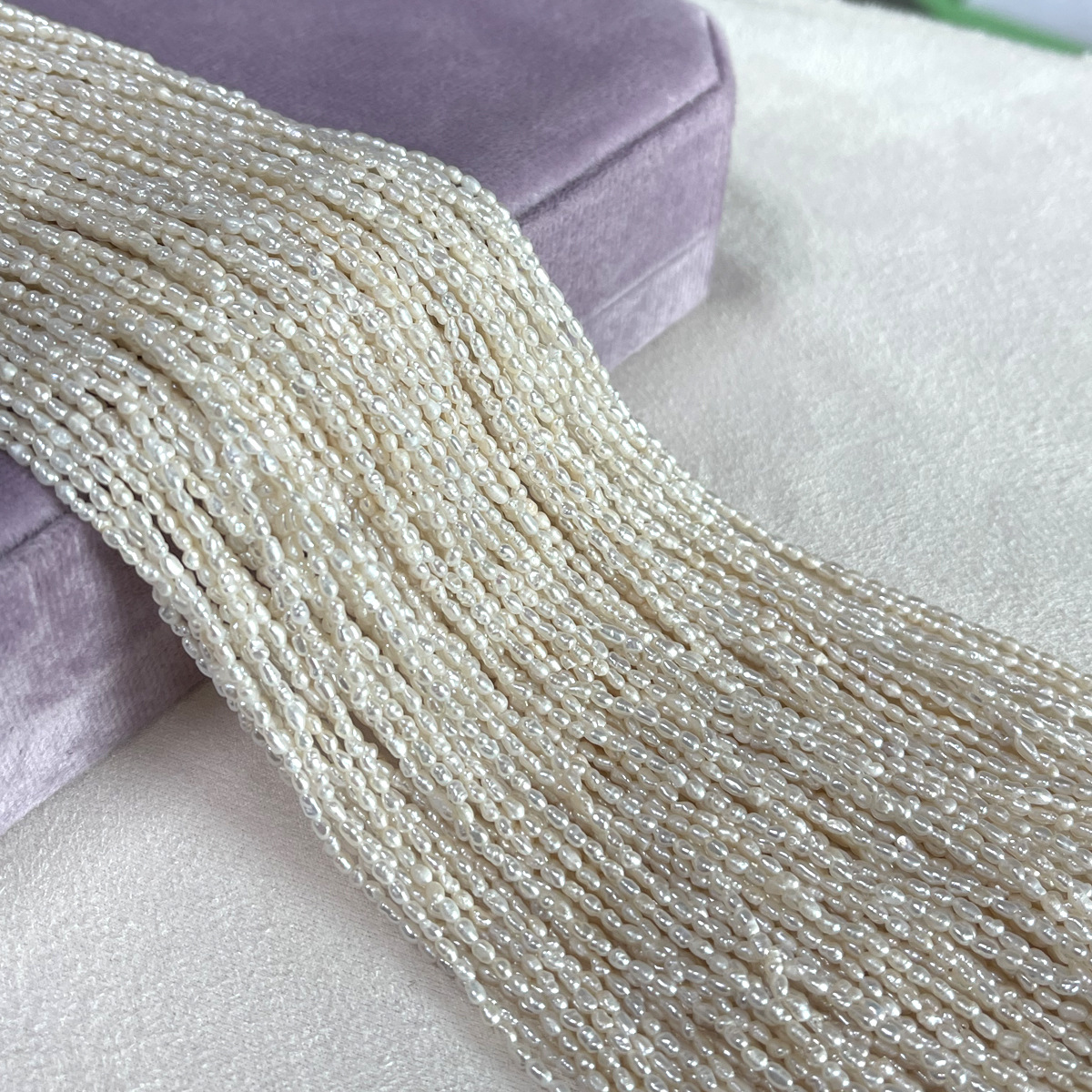 1.8-2mm extremely fine blemish super strong light natural fresh water millet bead necklace baby semi-finished product can be diy pic 1