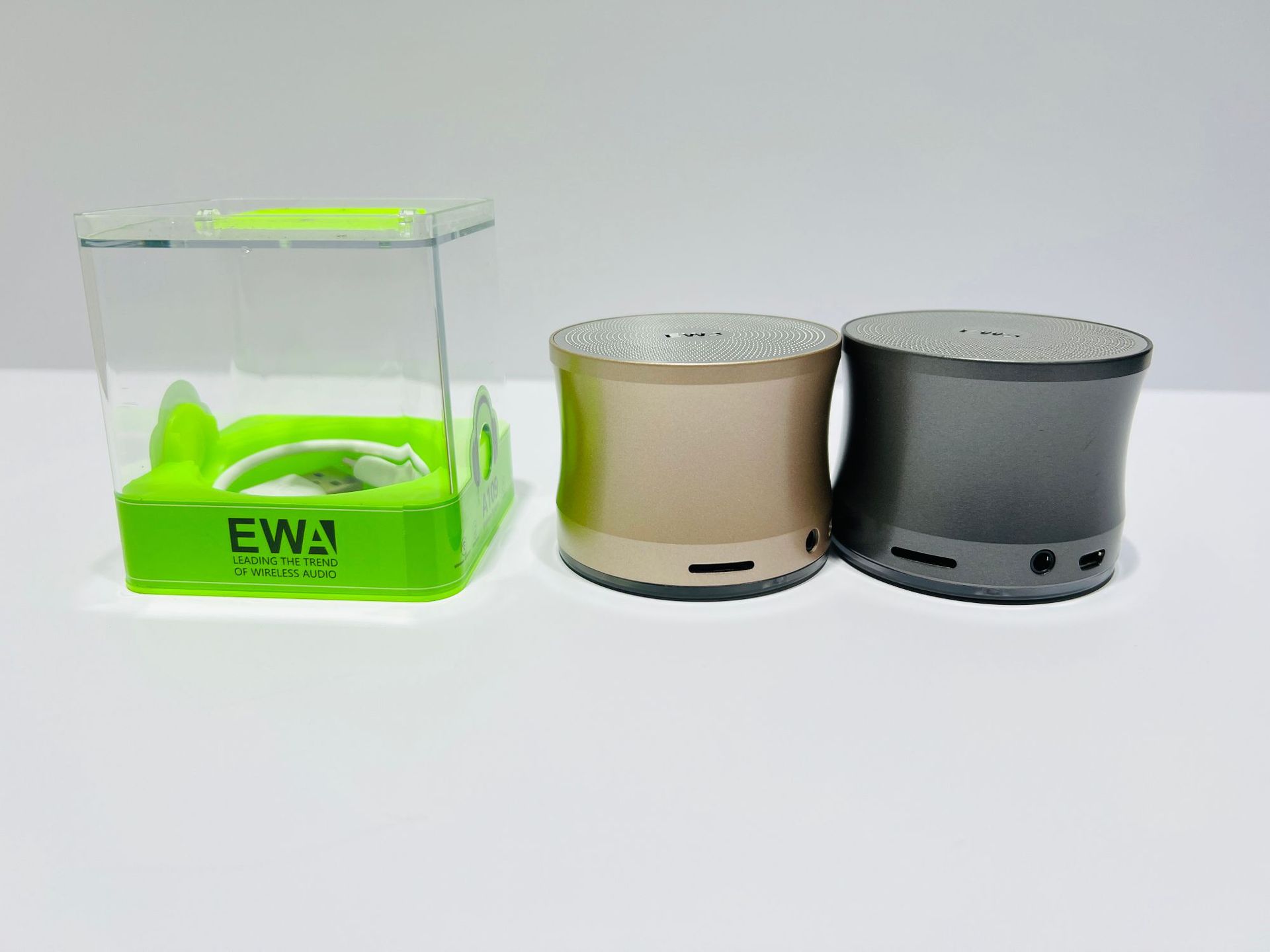 EWA-A109Pro Subwoofer outdoor car communication Bluetooth speaker with TF card insertion, TWS factory direct sale pic 23
