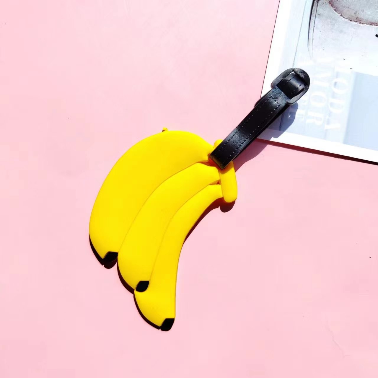 新可爱卡通甜甜圈登机牌水果硅胶旅行行李牌包包挂件防丢托运牌详情11