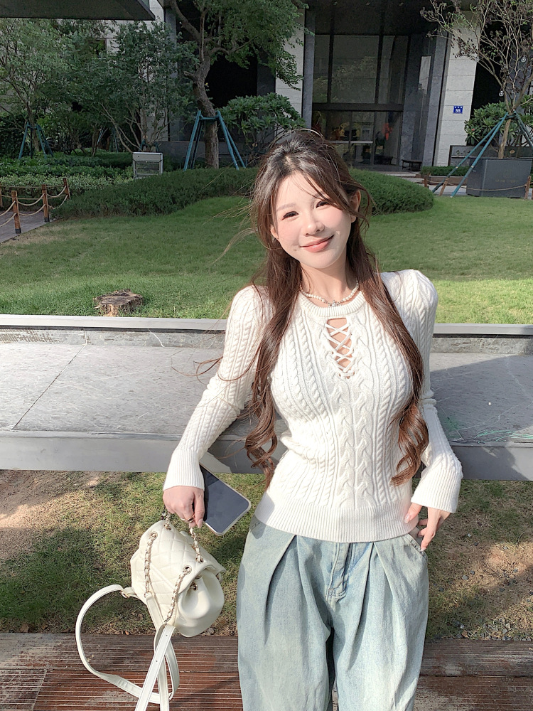 白色圆领镂空针织衫女秋冬修身长袖麻花毛衣打底内搭辣妹紧身上衣详情24