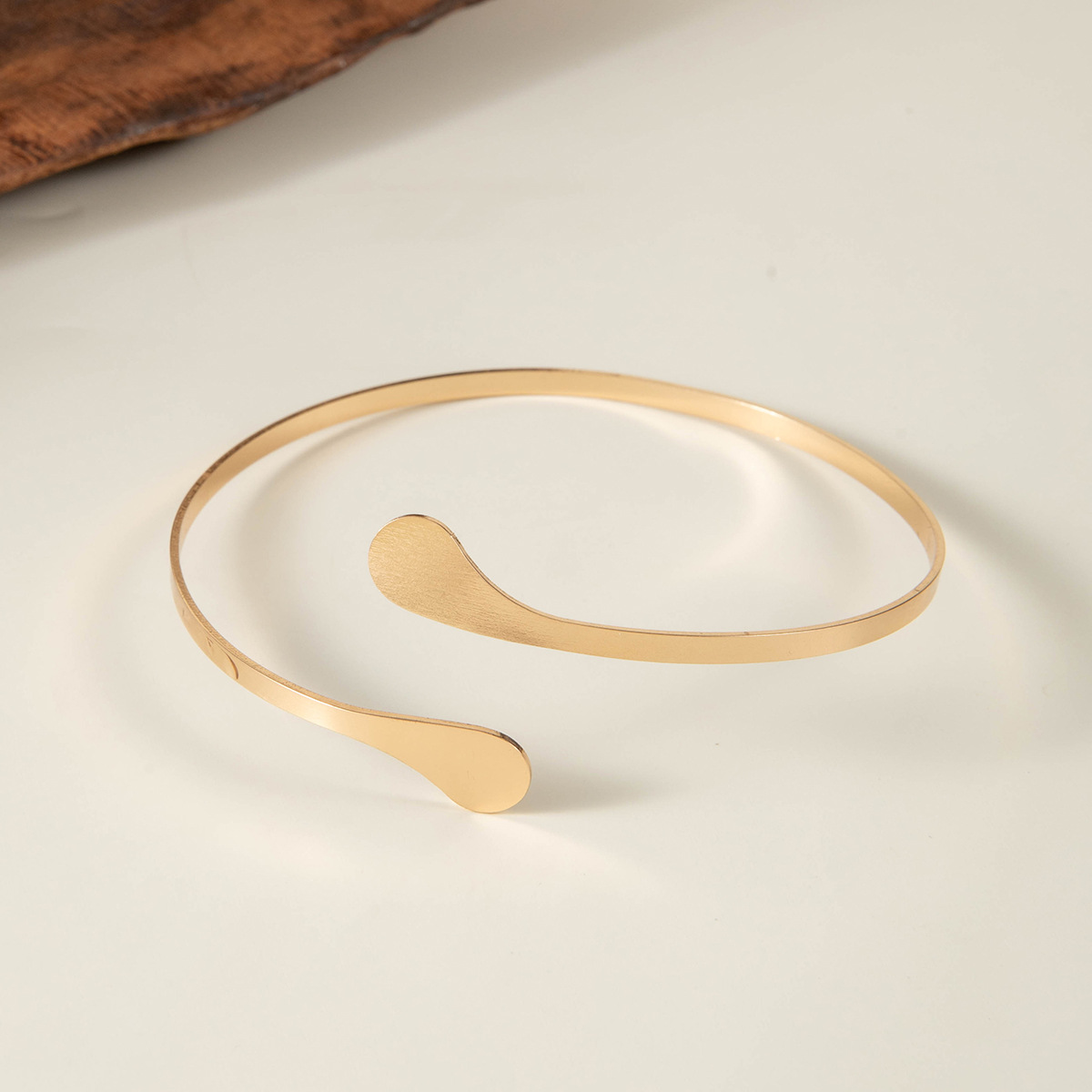 亚马逊跨境个性冷淡风海星手臂镯线条计感蝴蝶环形开口臂镯女详情43