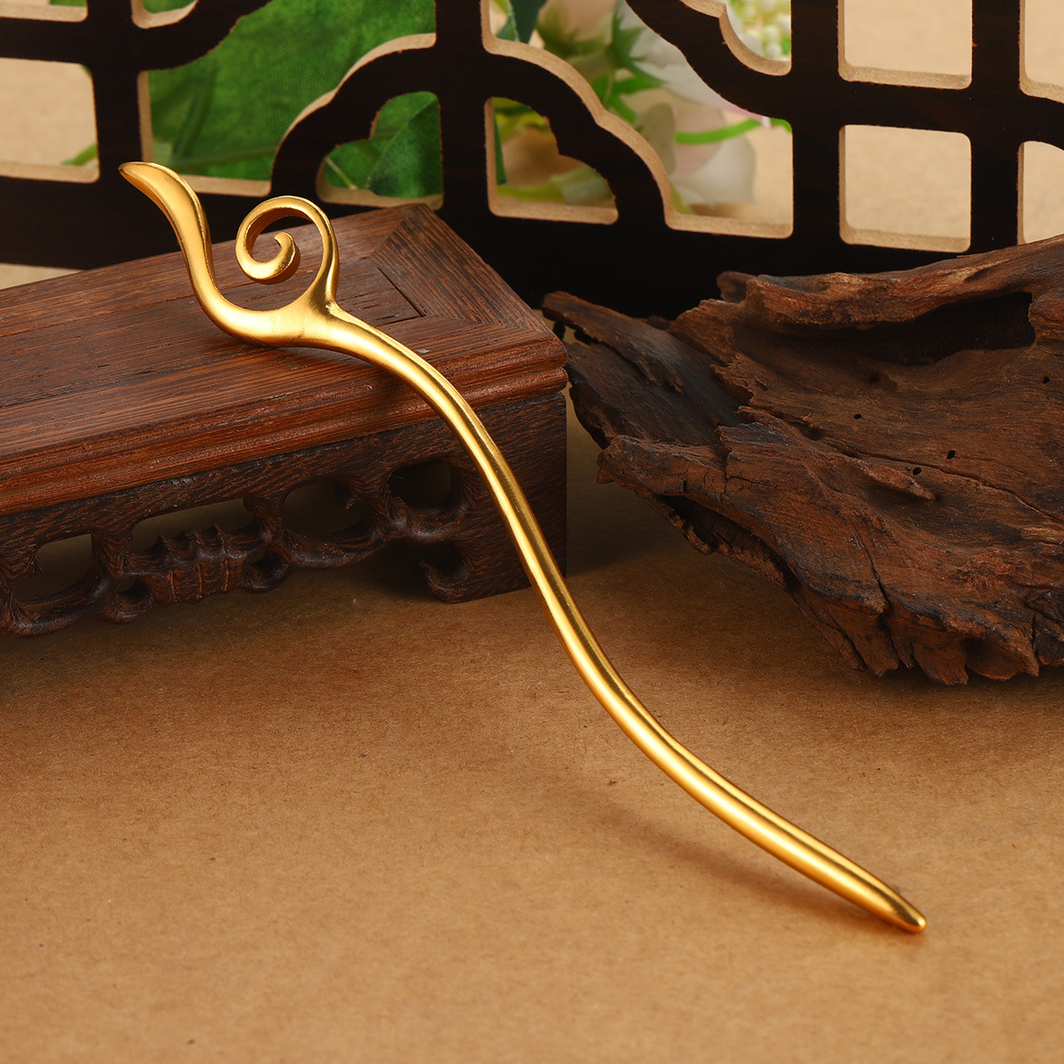 New Chinese-style hollowed-out flower and auspicious cloud hairpins, retro headwear accessories, Hanfu and cheongsam versatile hairpins, courtly ancient style ladies pic 49