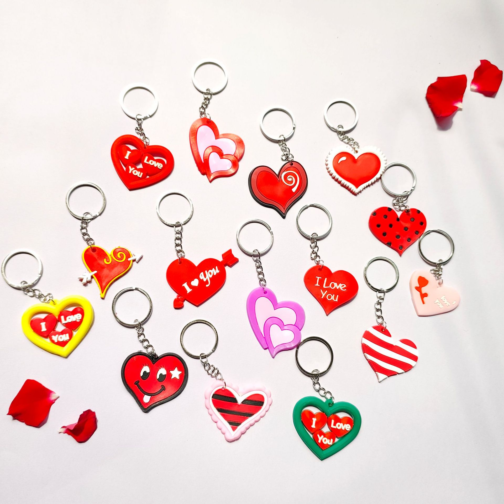 情人节软胶钥匙扣情人节礼物爱心桃心钥匙扣货源供应批发可爱详情24