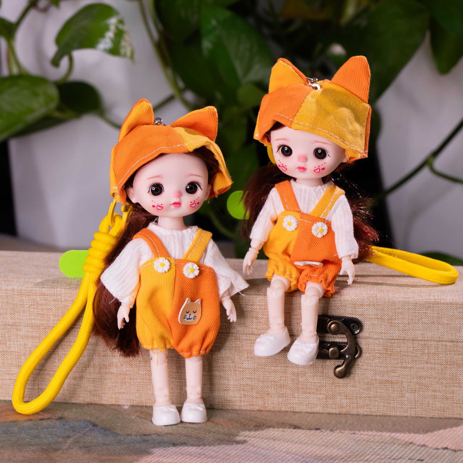 新款潮玩娃娃挂件6寸17公分换装衣服公仔关节可活动手机包包钥匙详情4