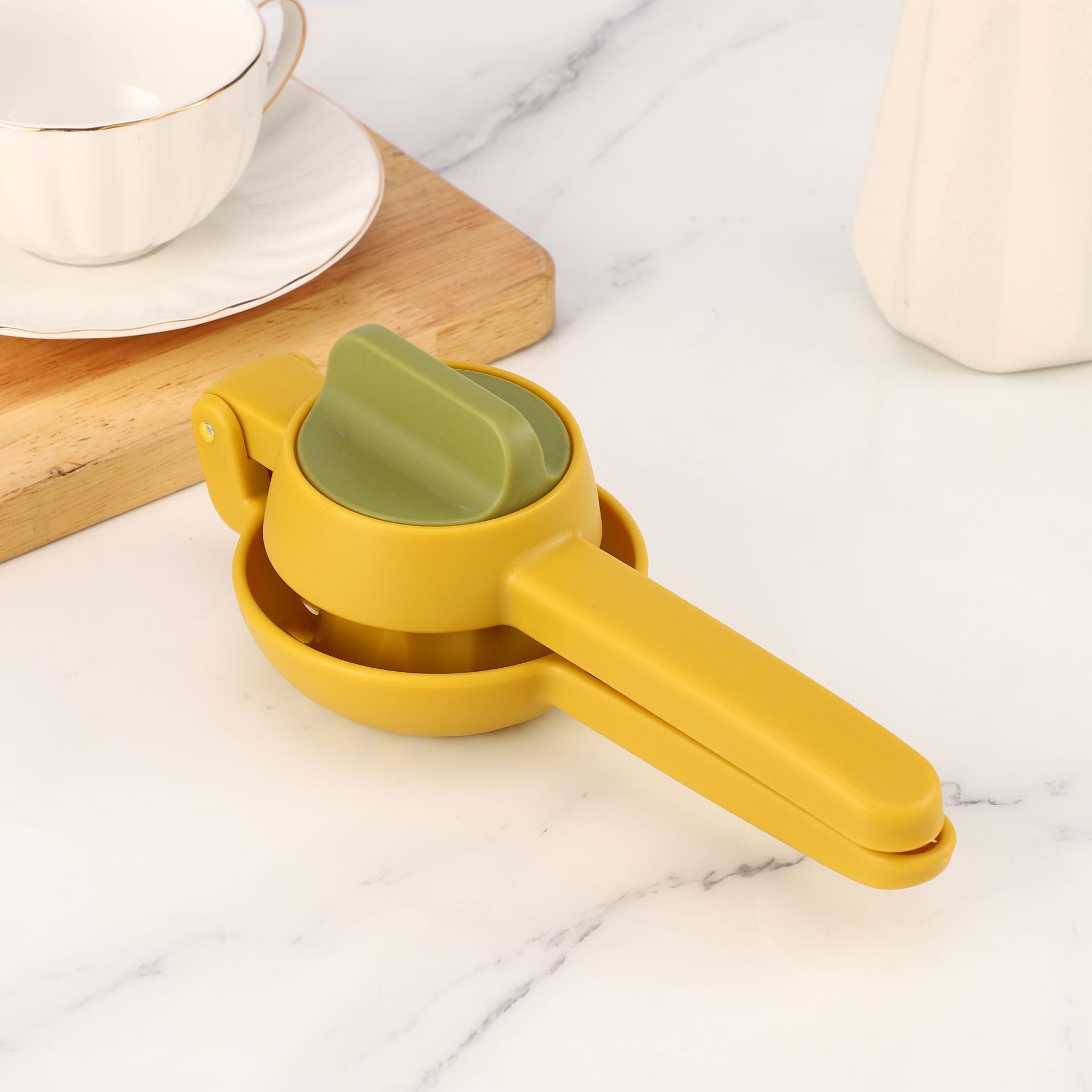 多功能旋转式榨汁机手动柠檬夹家用压汁器小型果汁机水果榨汁器详情7