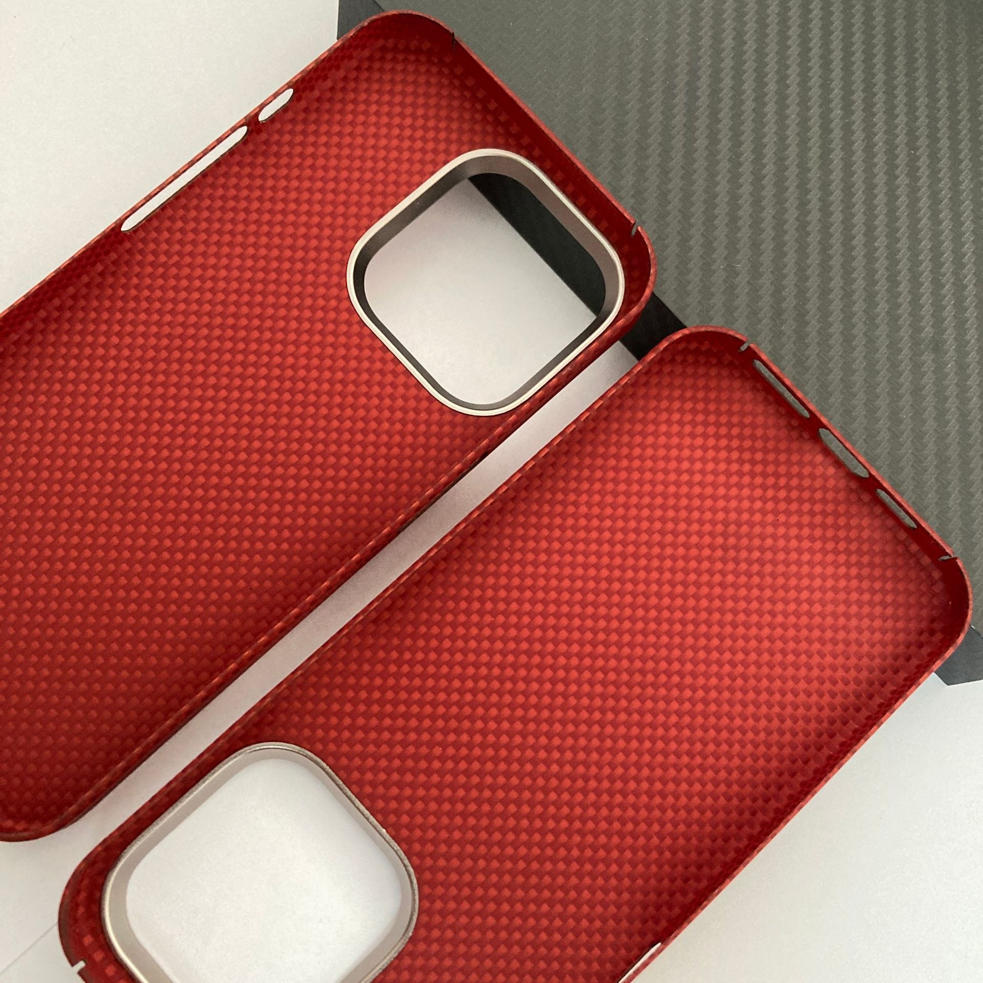 Kevlar China Red is suitable for Apple 15Pro/15Pro X Kevlar aramid fiber material phones pic 15
