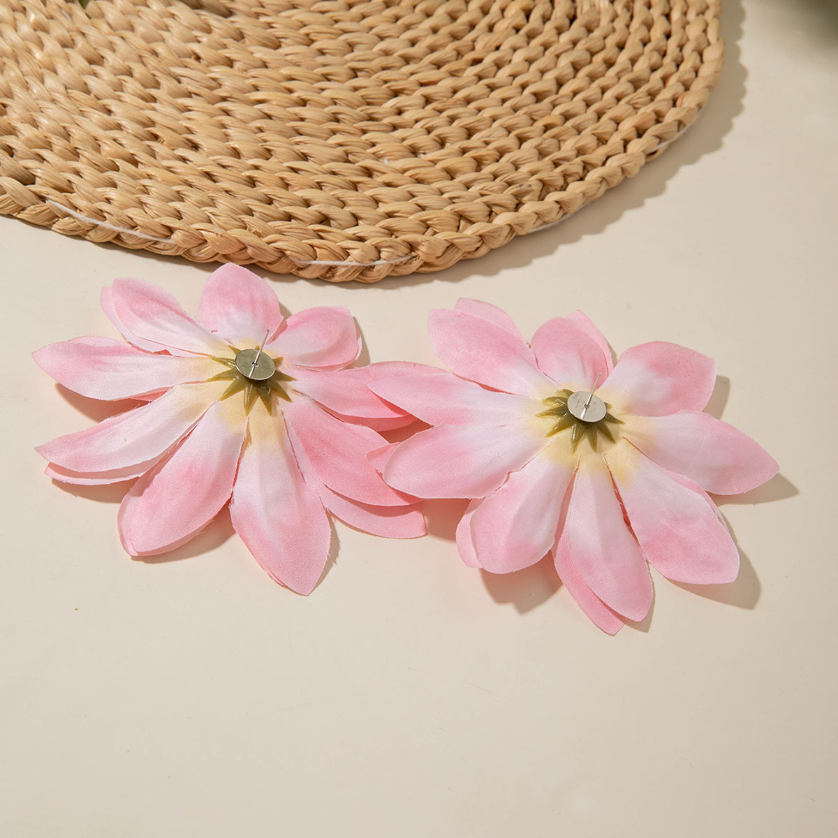 欧美跨境时尚清新布艺花朵流苏串珠优雅甜美情人节礼物耳坠耳环女详情55