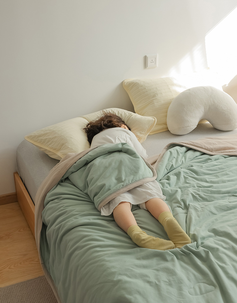 Simple Japanese Muji soft knitted cotton Tianzhu cotton quality two-color summer cool quilt, machine washable, water-washable air-conditioned quilt pic 2