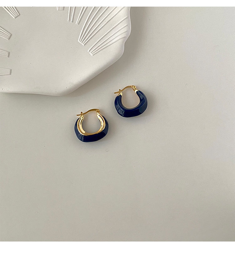 French retro Klein blue earrings with a niche design sense, elegant and high-end style. Spring and summer earrings, the latest trend in 2022 pic 9