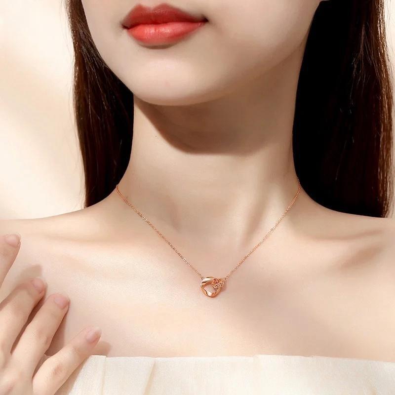 银贝情侣同款莫比乌斯环项链S925纯银小众秋冬时尚环形双环锁骨链详情6