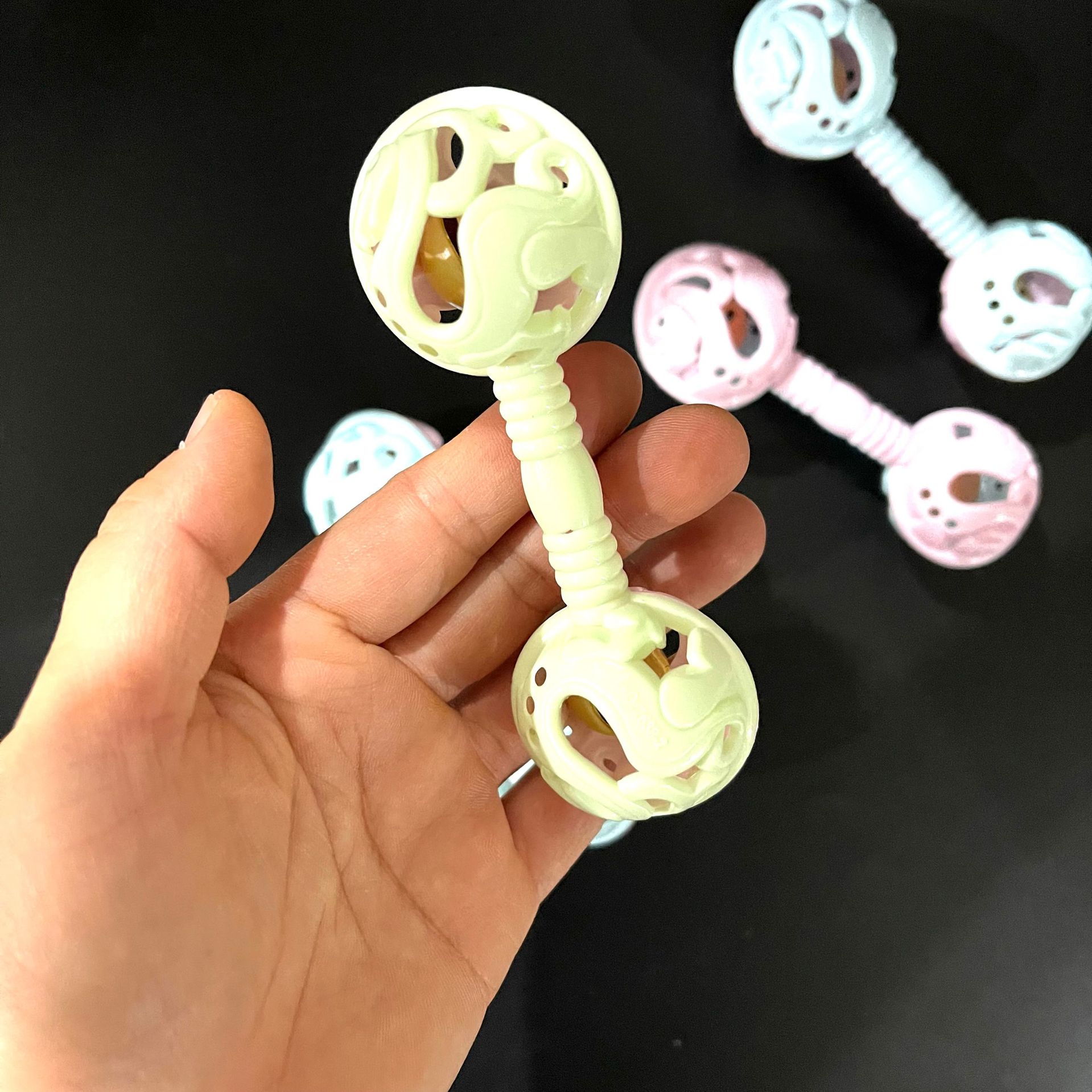 【 Zone 3-7 】2638 Double-head Rattle 12/ Pack 1800/ piece 1 yuan 2 yuan Supply Double-head hand rattle, hand-held small toys, rattle toys, baby hand-held bells, gift wholesale pic 4
