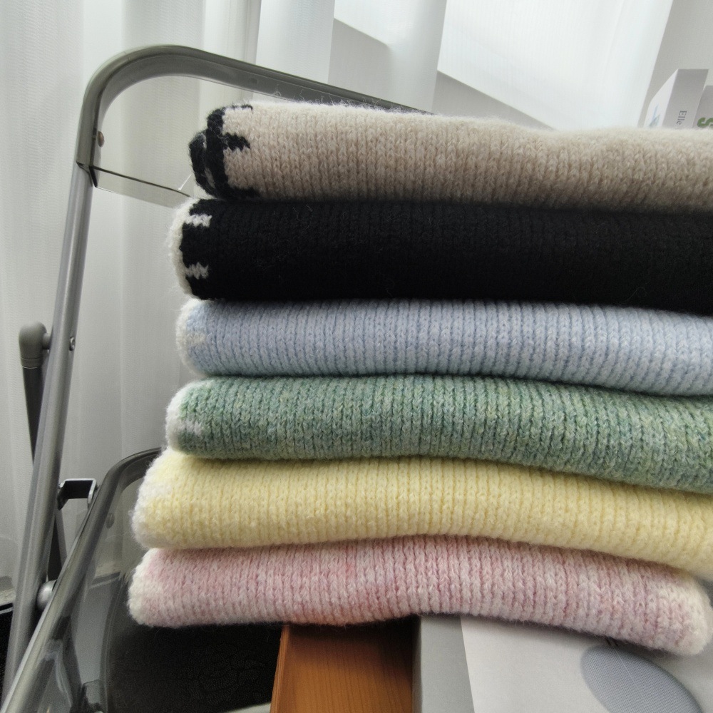 One-piece consignment for the new and cute Korean style scarves of Wooltouch in autumn and winter, suitable for both women and men. Wholesale from the school style street stall pic 4