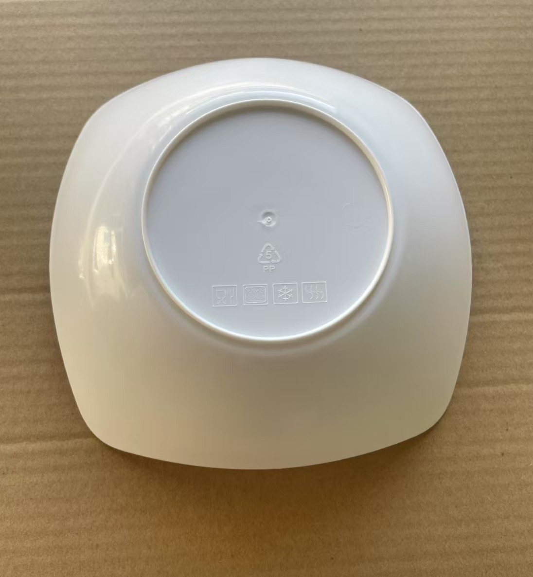 纯白四角家用仿陶瓷碗盘沙拉碗汤盘创意菜盘简约网红盘子翘角汤碗详情10