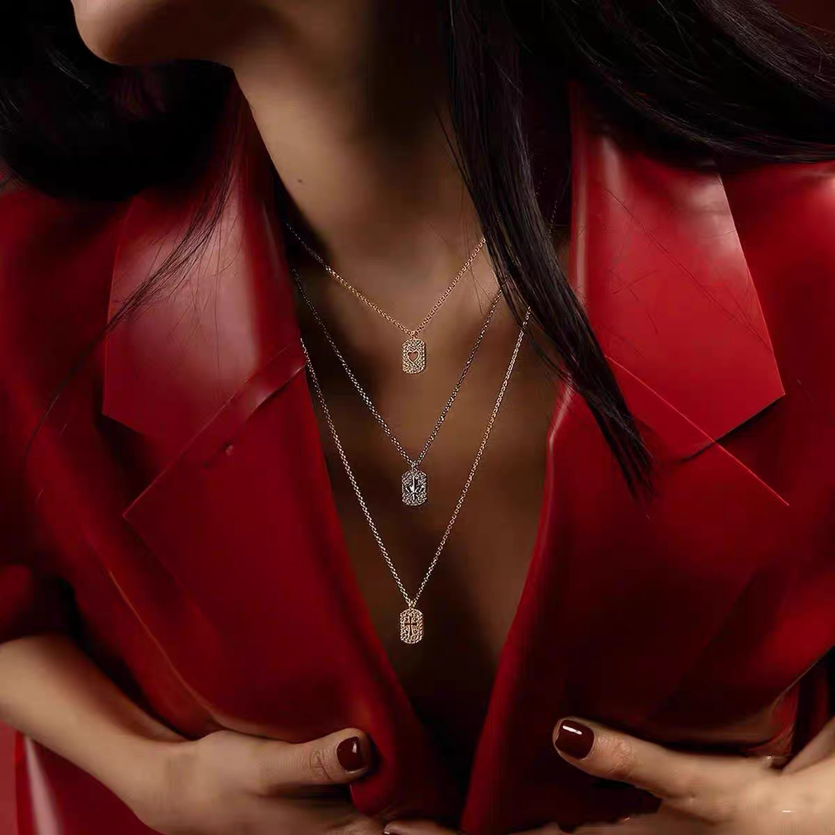 韩国镶钻十字架爱心项链小众设计金属冷淡风锁骨链毛衣链个性气质详情3