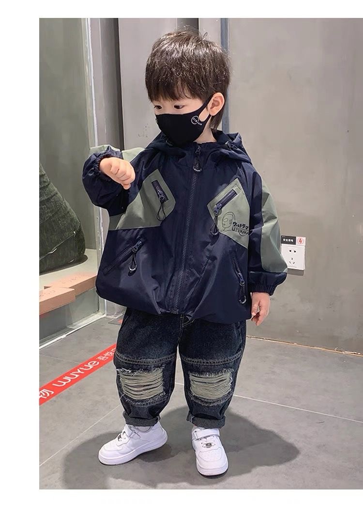 男童冲锋衣春秋款2025新款秋装儿童秋季外套工装薄款男孩连帽风衣详情19