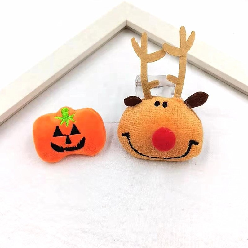 Christmas plush cartoon dolls, Santa Claus, reindeer brooches, socks, bags, accessories and accessories for foreign trade pic 9