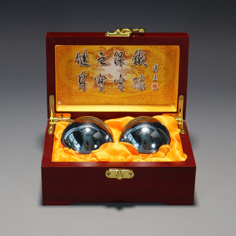 Bulk gift box of Baoding iron balls, chrome-plated solid hollow ringtone, hand-spun massage fitness balls for the elderly pic 25