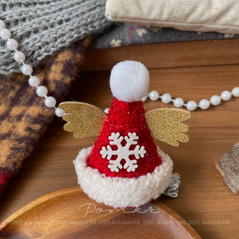 New Korean-style Christmas-themed fabric handcrafted hair clips for children, cute side clips, versatile hair accessories, girl clips, Christmas fun hair clips, Christmas hats, deer shaped plush mesh decorations, festive and joyous girl headwear pic 8
