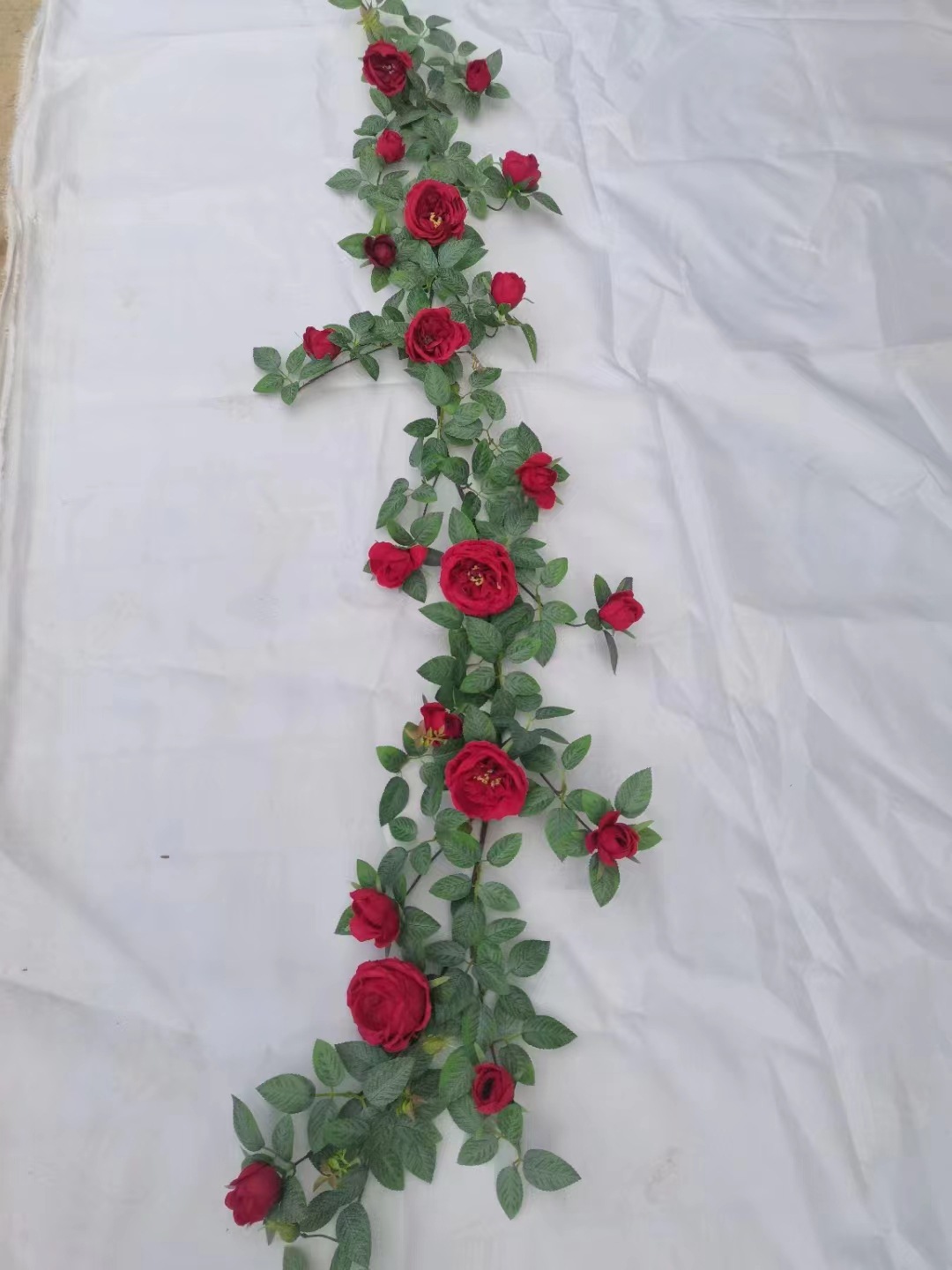 Wholesale of artificial rattan flower branches, plant flowers, vines, artificial flowers, atmosphere decoration items, plant leaves, ceiling decoration, and green plants pic 6