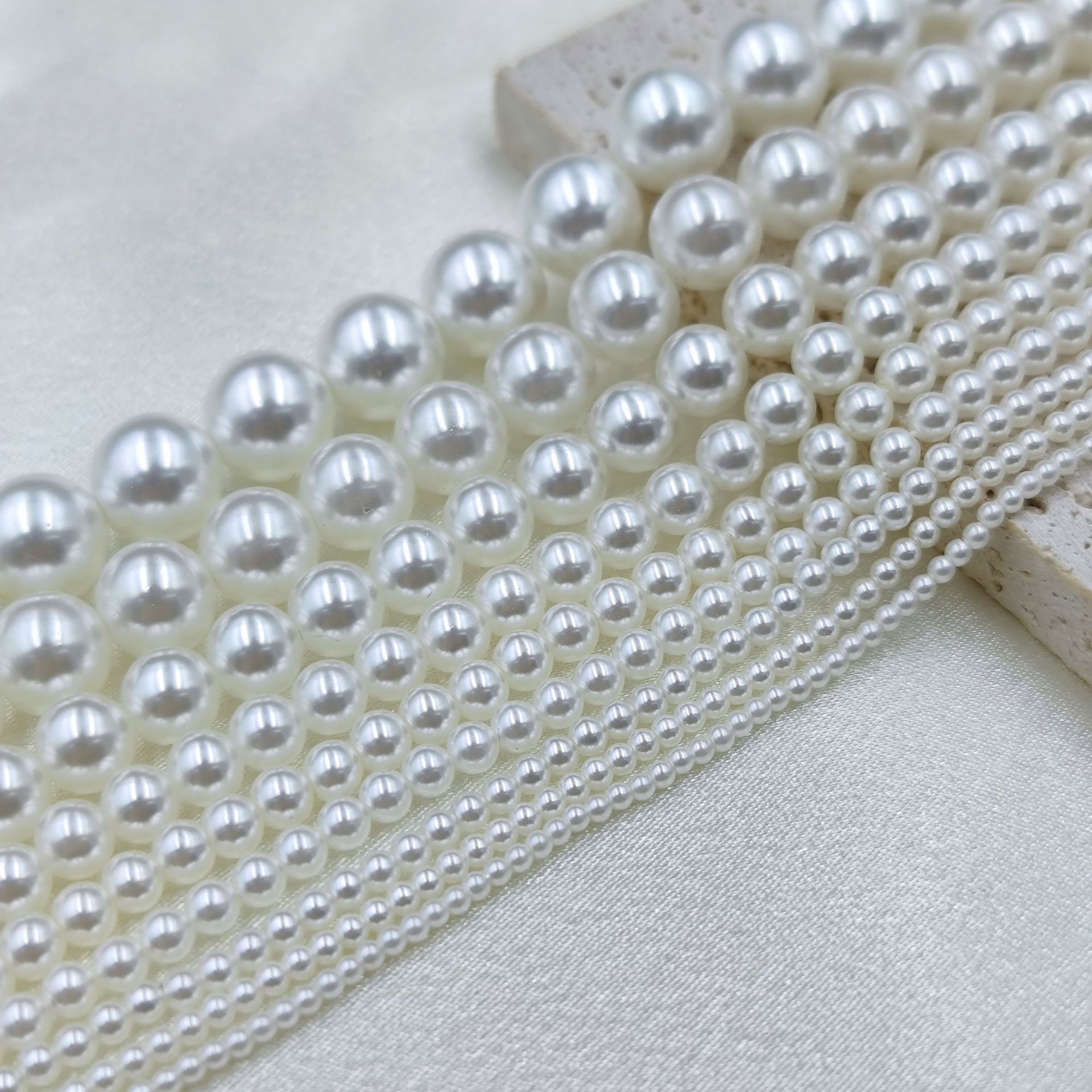 High-quality Shijia Pearl White 650 color Australian white Swarovski beads, full-hole, perfectly round, straight-hole round beads, DIY string beads pic 5