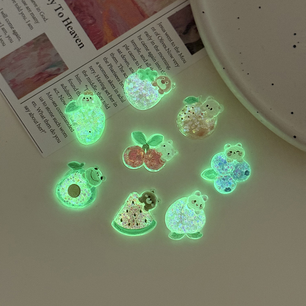 Cartoon animal fruit epoxy resin AB glue accessories, luminous translucent sequins, diy cream glue phone cases, strawberry phone accessories pic 6