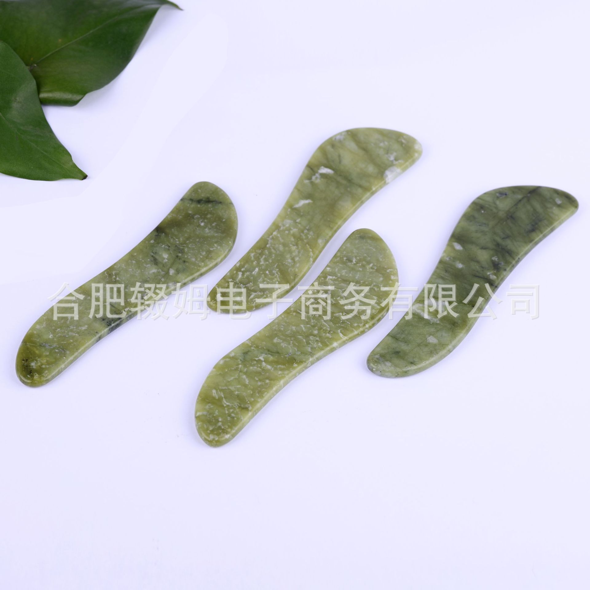 绿凤玉刮痧板按摩面部经络S型岫岩玉石刮痧片厂家跨境外贸直供详情7