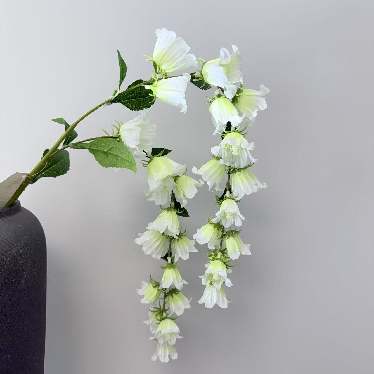 仿真垂吊铃兰花风铃花仿真花婚礼堂吊顶装饰垂吊花墙软装假花外贸详情12