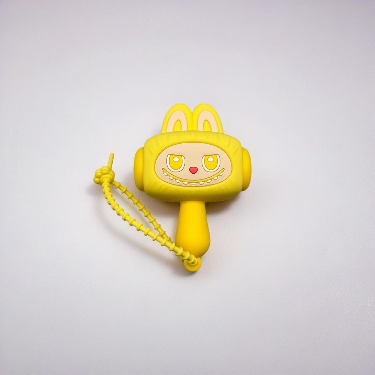 Silicone Sanrio hammer keychain pendant that makes sound when shaken. Cute cartoon and stress-relieving schoolbag doll pendant pic 6