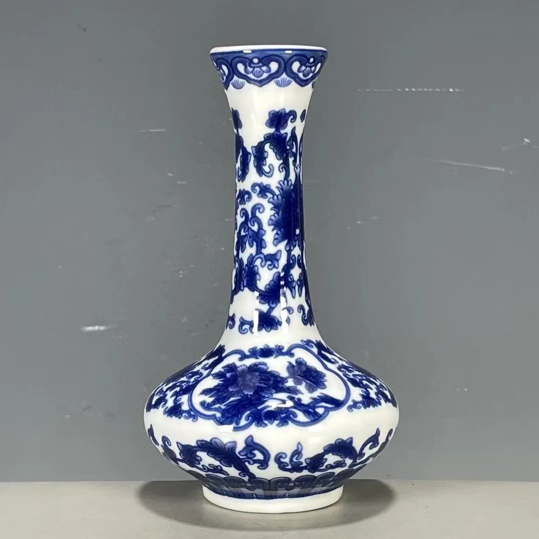 青花瓷迷你花瓶陶瓷摆件中式花瓶景德镇花瓶批发陶瓷插花小花瓶器详情6