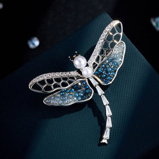 轻奢灵动绿玉髓蜻蜓胸针铜合金微镶锆石高级感衣饰别针新爆款胸花详情3