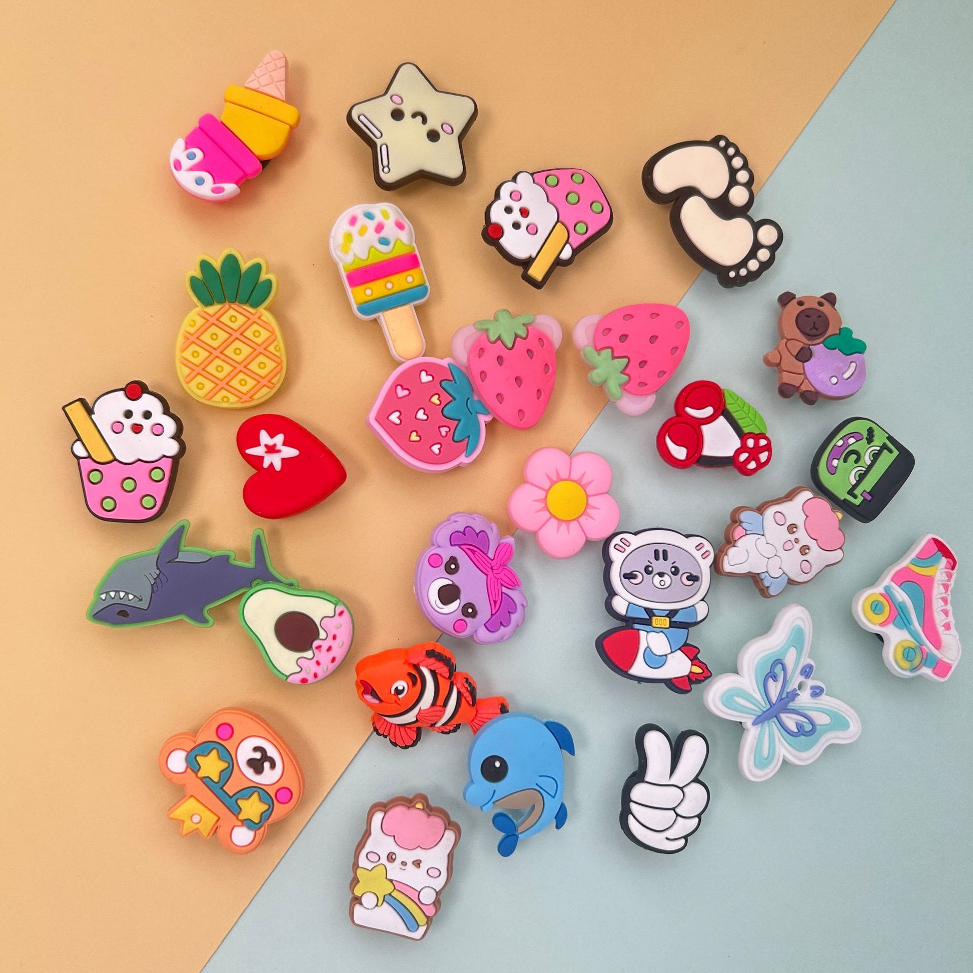 可爱卡通洞洞鞋鞋花套装DIY鞋扣卡片花园鞋洞洞鞋配饰库存清仓详情9